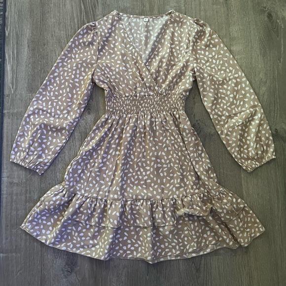 Spring Dress - Picture 2 of 4